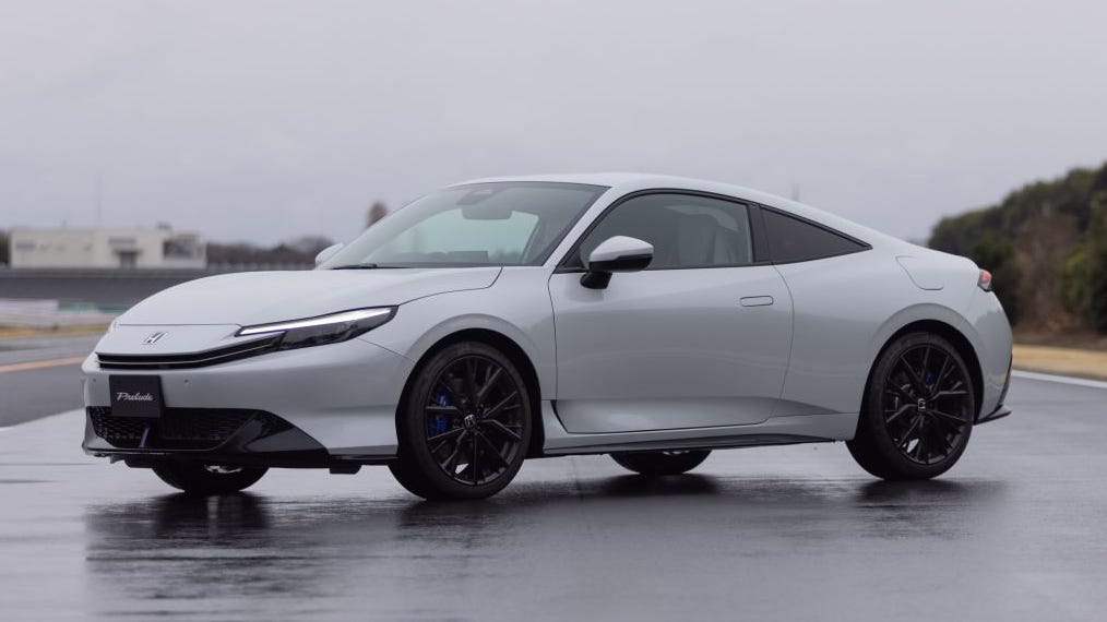 2026 Honda Prelude Interior Revealed! Acura Bits, Shift Paddles, and More!_695cf9dd6c2ac.jpeg