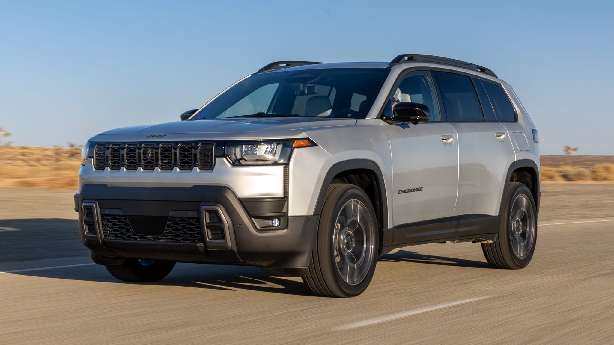 2026 Jeep Cherokee Overland 4×4 First Test: Back in the Game?_695cf911552f9.jpeg